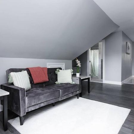 Cozy Micro Apartment, Minutes From Falls Niagara Falls Ngoại thất bức ảnh
